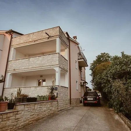 Apartament Perla