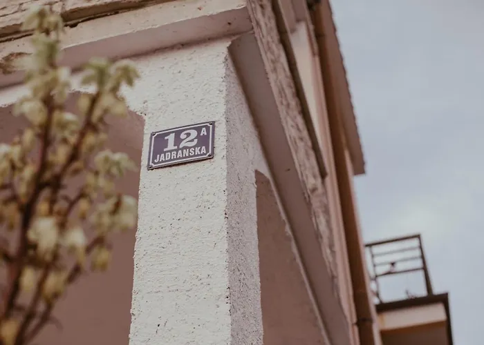 Apartament Perla *
