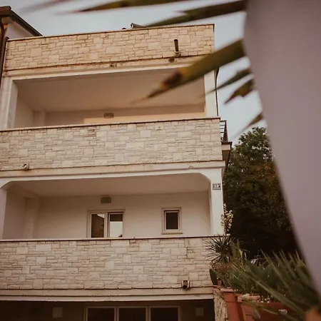Perla Appartement *
